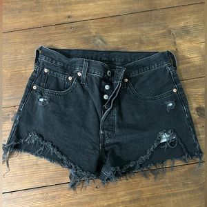 Levi’s 501 Shorts - Black - Size 31